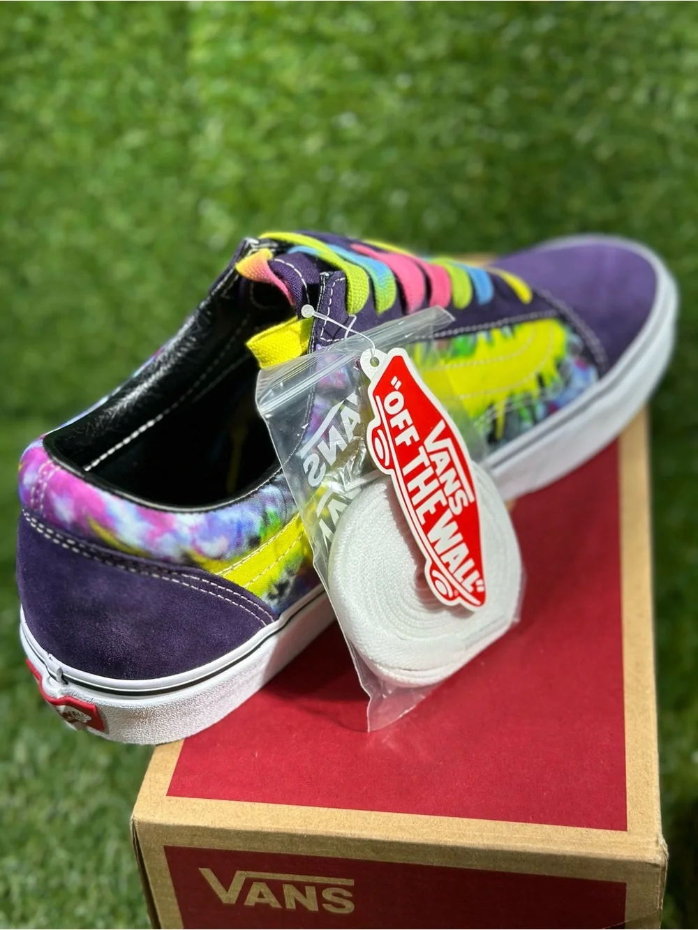 Vans Old Skool Purple Suede Tie-Dye Neon Yellow Stripe Men’s 10.5, 11 , VN038G1V